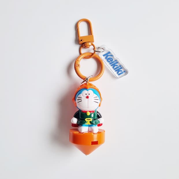 02년 도라에몽 진구와 로봇왕국 입장 특전 팽이 커스텀 키링-오렌지
