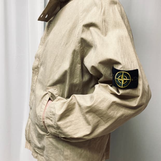 스톤아일랜드 ‘100% 마’소재 바람막이 - 와펜 점퍼 100 L사이즈 