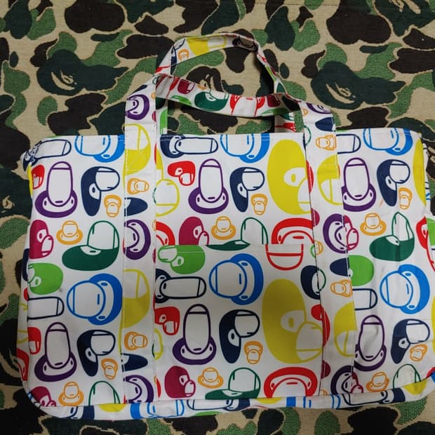 [OS] 베이프 베이비마일로 멀티 마일로 토트백