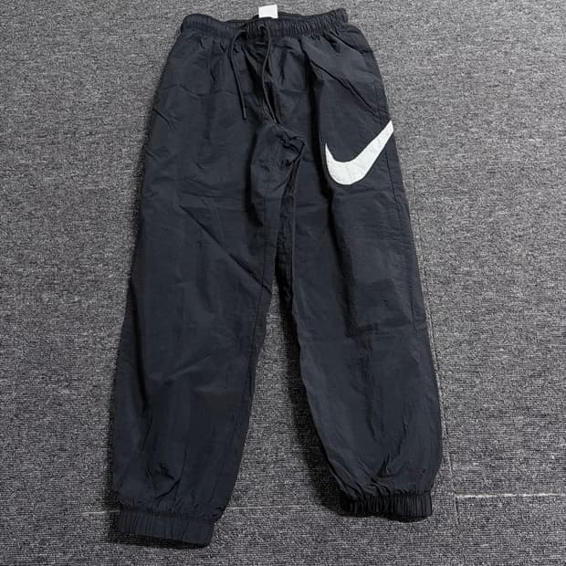 나이키 에센셜 미드라이즈 팬츠