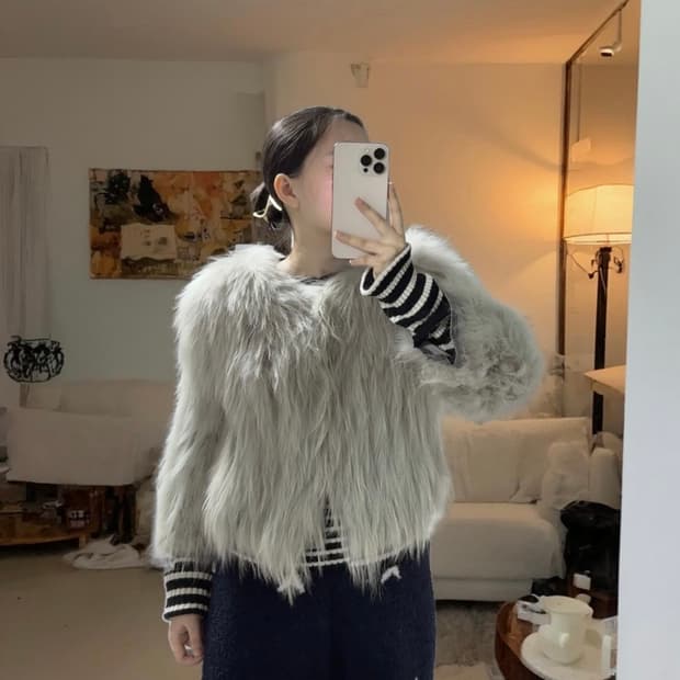 빈티지 그레이 라쿤퍼 8부소매 자켓