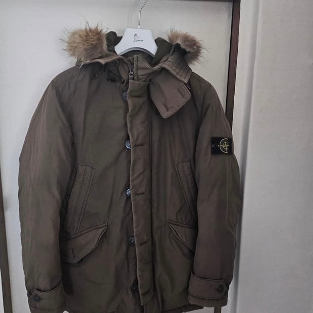 스톤아일랜드 야상 점퍼