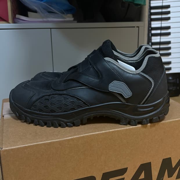 43 키코 코스타디노브 하크만 OG 카본블랙 판매