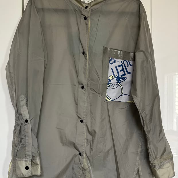 래트바이티셔츠 그레이