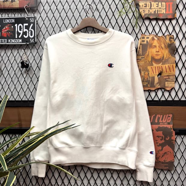 챔피온 리버스위브 빈티지 기모 맨투맨 전면 로고 포인트 화이트