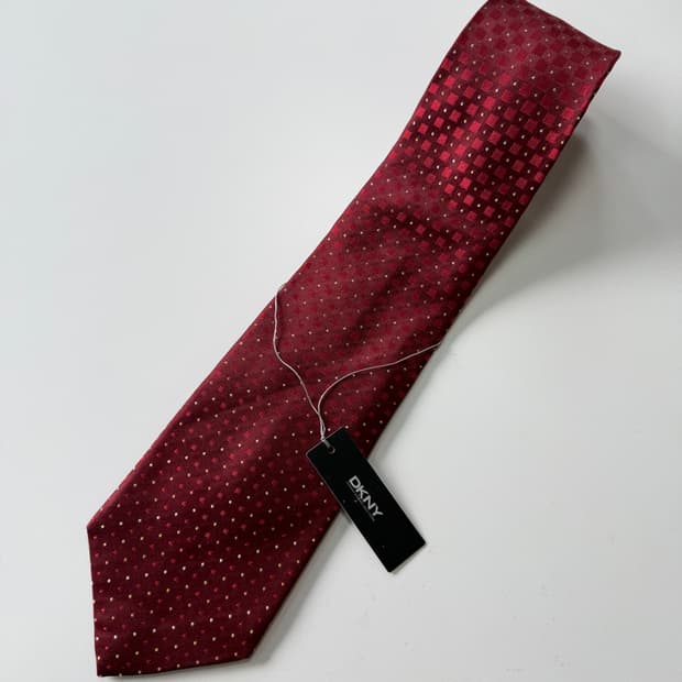 DKNY 실크 넥타이 8.5cm