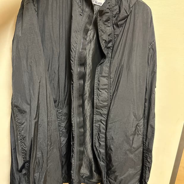 25ss 스톤아일랜드 크링클 랩스 후드자켓