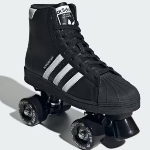 아디다스 롤러 스케이트