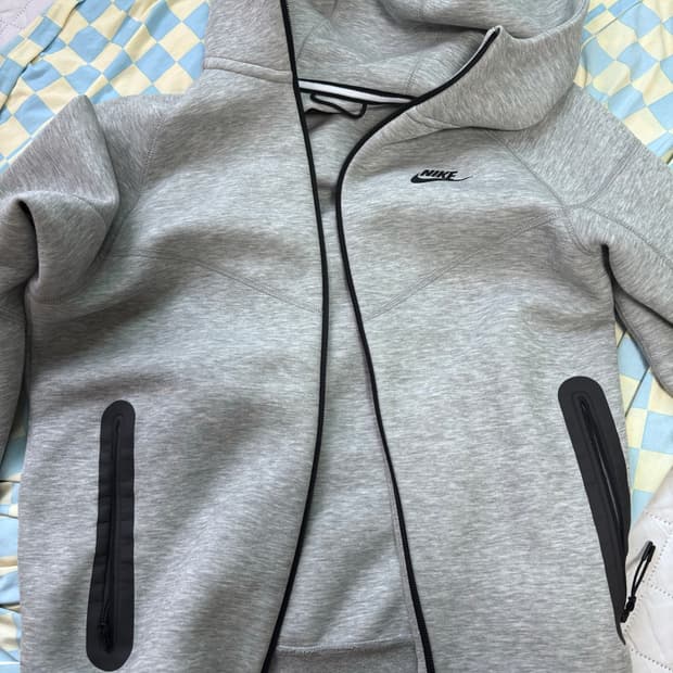 나이키 테크팩 후드집업 그레이