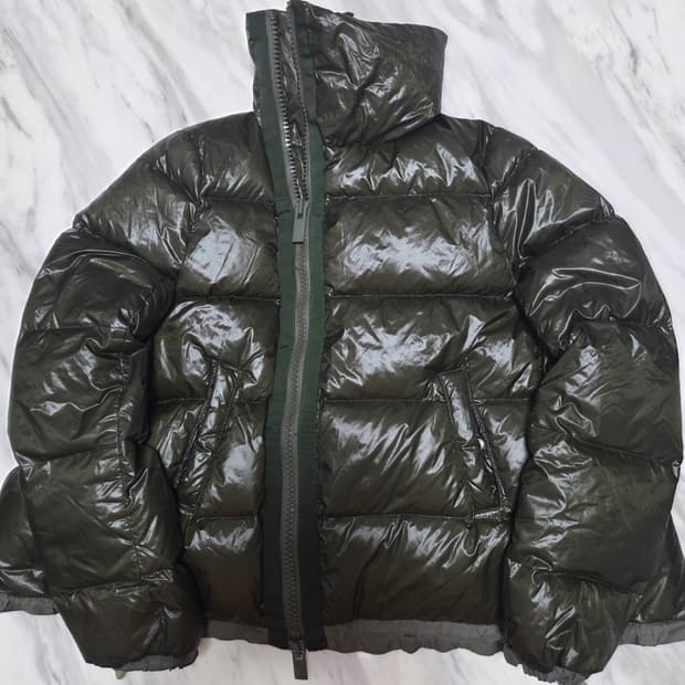 사카이 여성 사선 다운 패딩