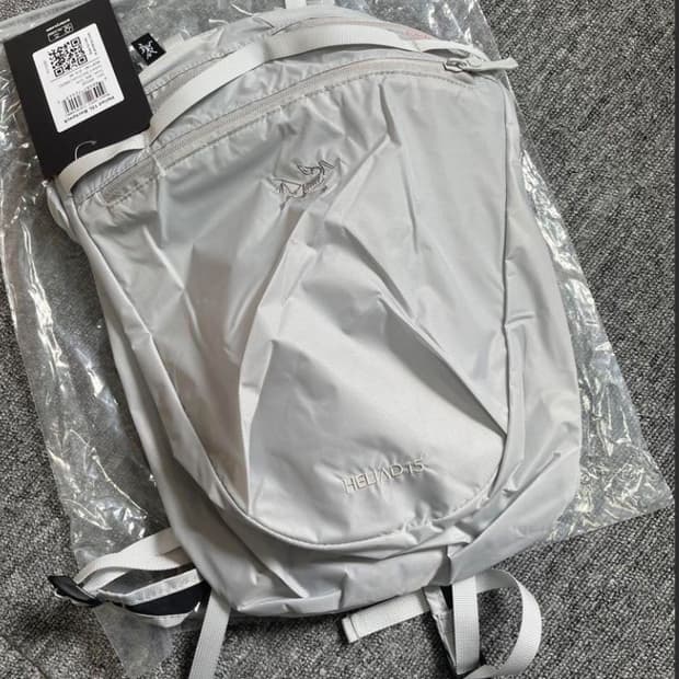 Arc'teryx HELIAID 15 아크테릭스 헬리아드 그레이 백팩