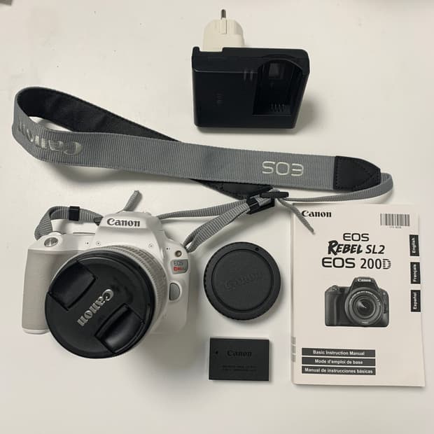 캐논 EOS 200D 18-55mm 화이트