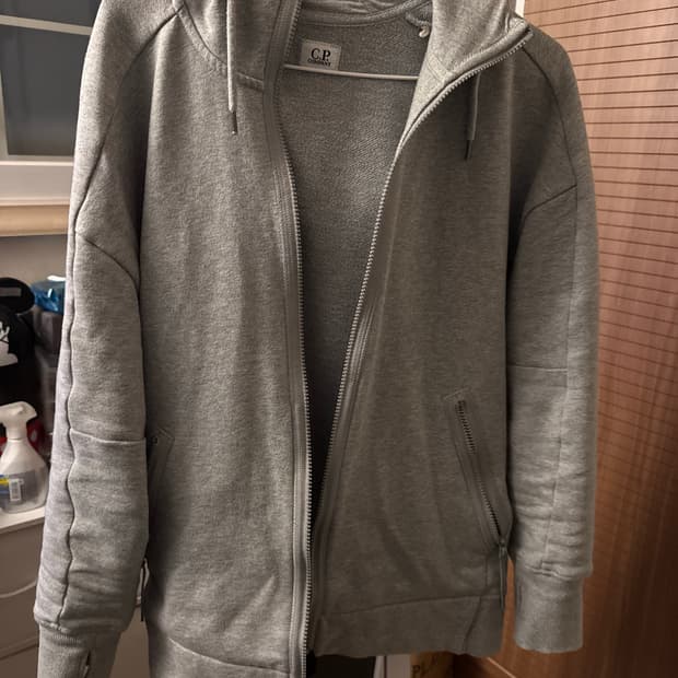 Cp컴퍼니 디테일 고글 후드집업 그레이 M