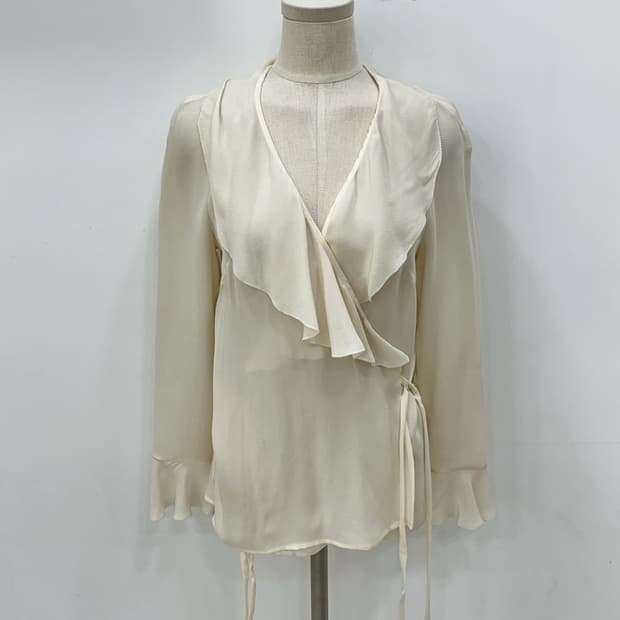 에트로 실크 블라우스