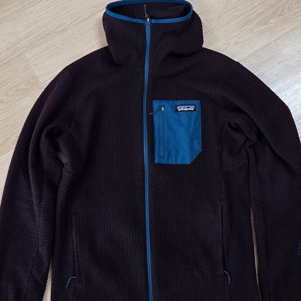 파타고니아 r1 에어 후디 남성 S