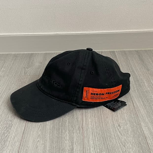 헤론프레스톤 블랙볼캡