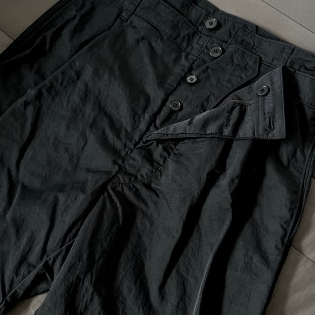 [EE] DOUBLE WAIST NYLON TROUSER (XS)