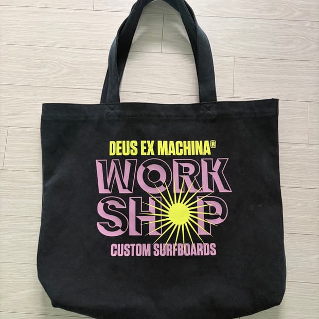 DEUS EX MACHINA Surf Shop Tote