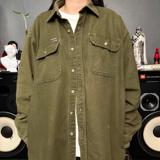 칼하트 워크셔츠