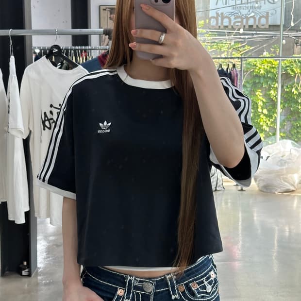 아디다스 트랙 루즈 크롭 링거반팔티 데드스탁