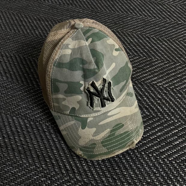 00s MLB 뉴욕 양키스 빅로고 카모플라쥬 메쉬 트러커 캡 y 3039
