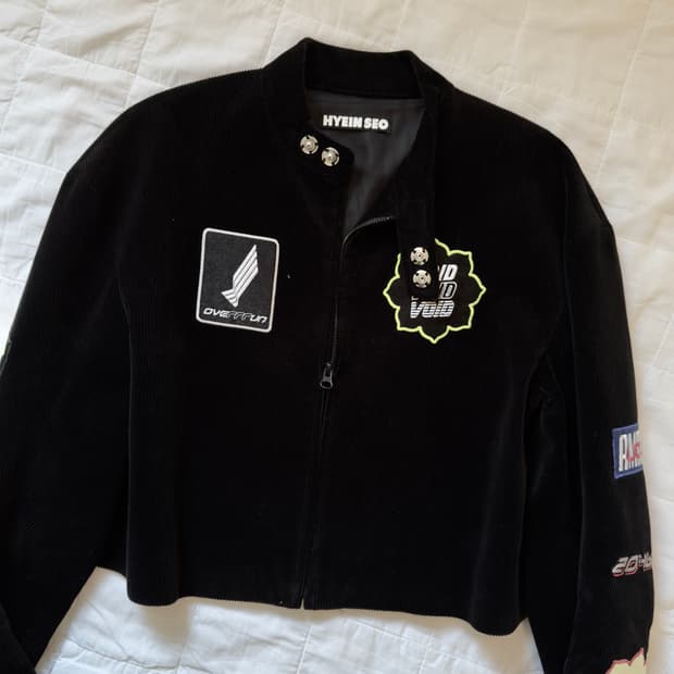 혜인서 코듀로이 자켓