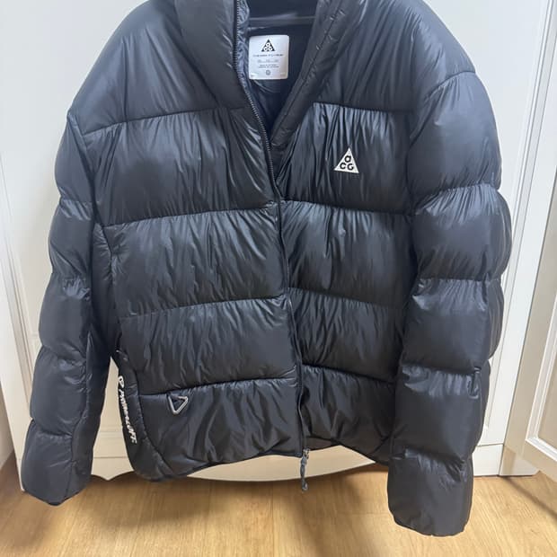 Acg 루나레이크 패딩 1회착