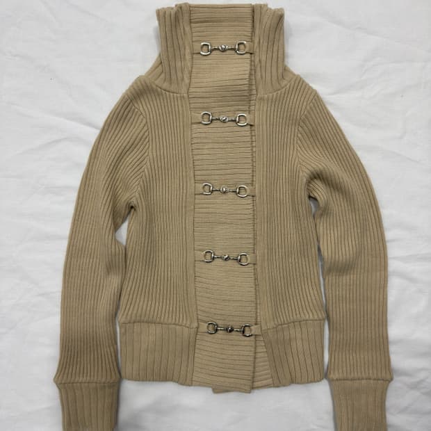 buckle knit cardigan