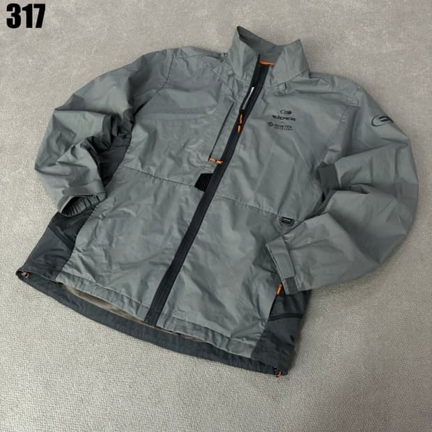 아이더 바람막이 