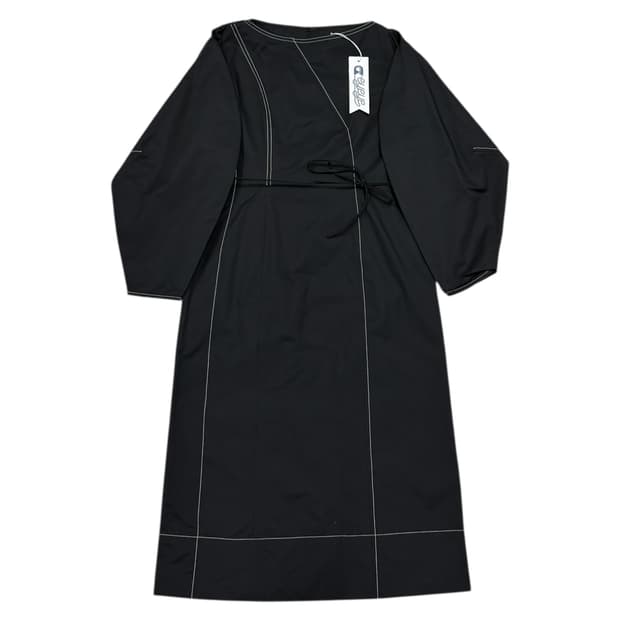 아이아이 스티치 퍼프 맥시 드레스 원피스 블랙