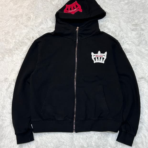 royal crowns patch hood zip-up