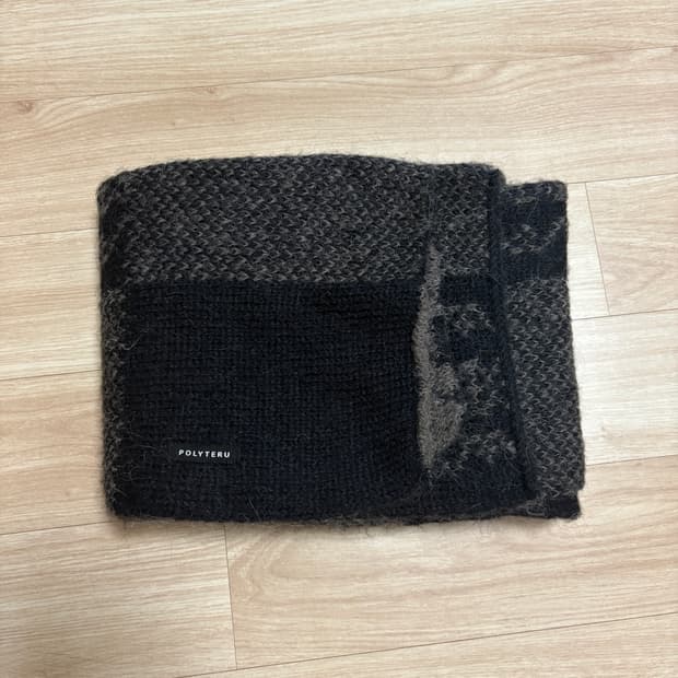 폴리테루 에스닉 체커보드 머플러 블랙