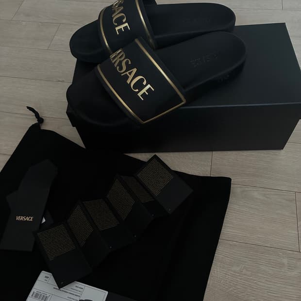 베르사체 슬리퍼