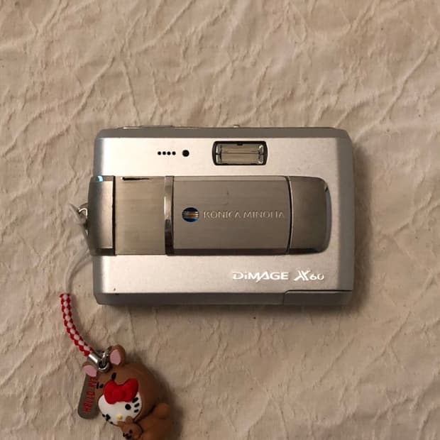 코니카미놀타 DiMAGE X60 카메라