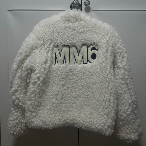 mm6마르지엘라 부클 퍼 자켓