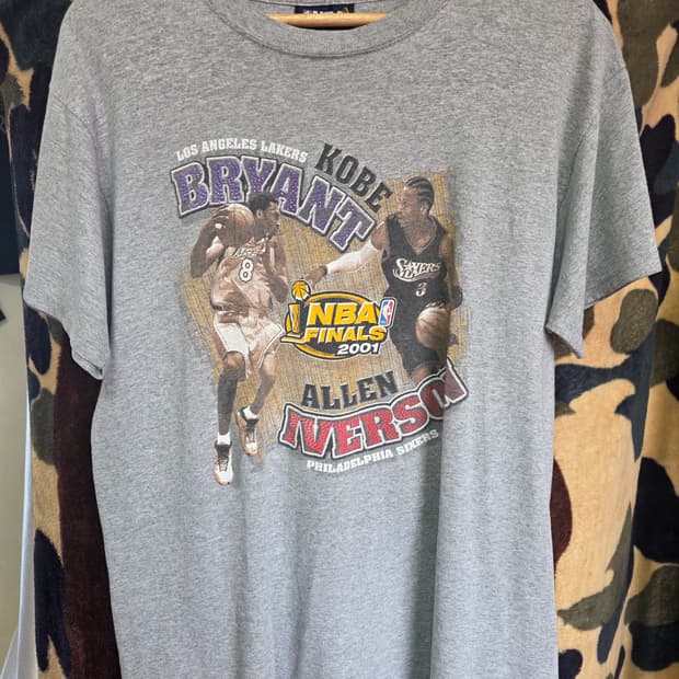 2001 nba flnals t-shirts M size