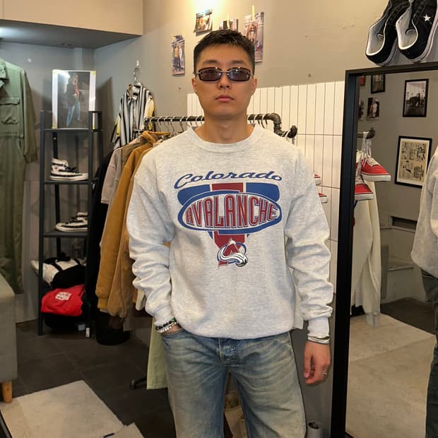90’s Hanes NHL Colorado Avalanche sweat