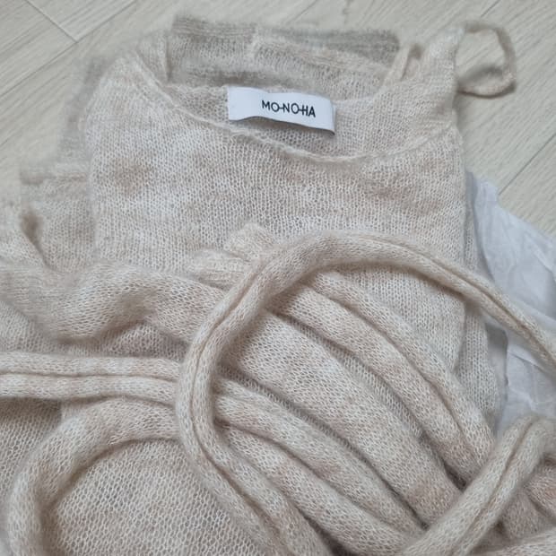 모노하 멜란지베이지 가디건 구해봐요.#.