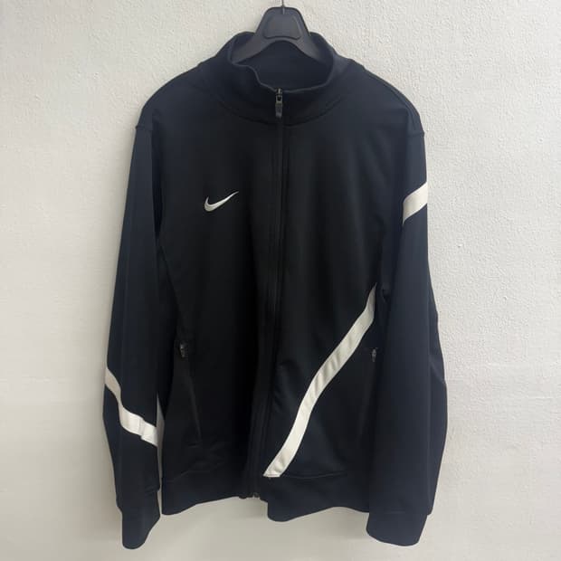 나이키 드라이핏 스우시 져지 트랙탑 (XL)