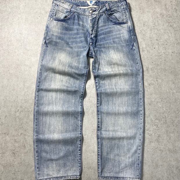 [32-33] Levi's 리바이스 모던 오리지널 신치백 데님팬츠
