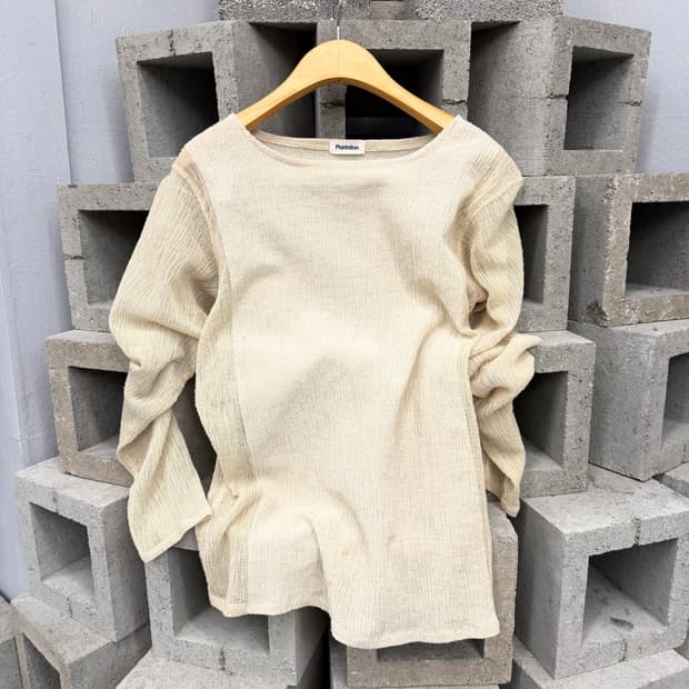 이세이미야케 플랜테이션 시스루 티셔츠 크링클 텍스쳐 디테일 베이지