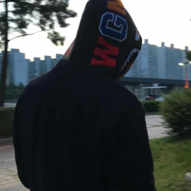 베이프 샤크 후드티 블랙 정품 L