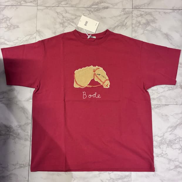 보디 자수 티셔츠