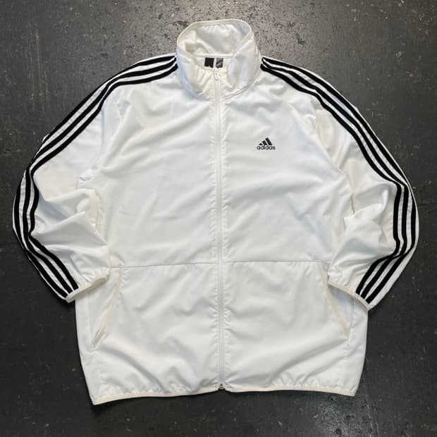 105 아디다스 바람막이 