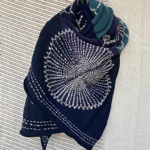 kapita 축융 울 보자기 머플러