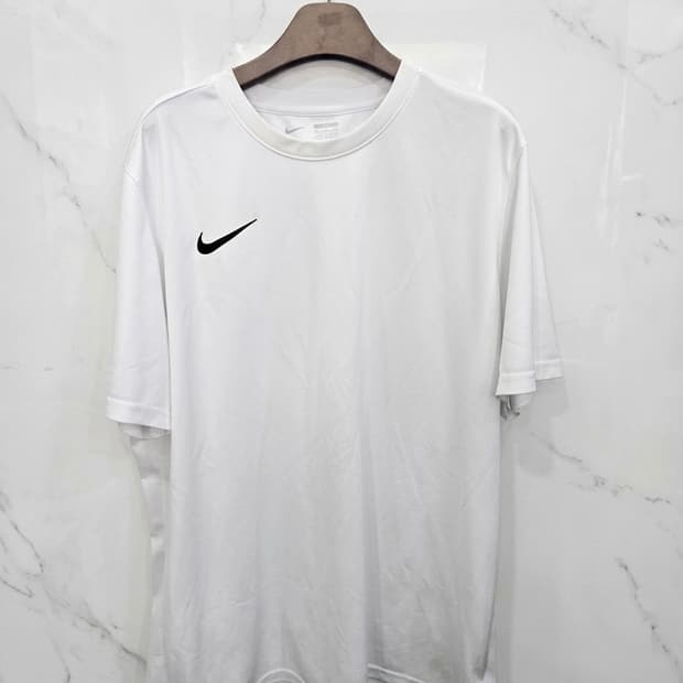 110,2XL )) NIKE 나이키 반팔티셔츠! 화이트&블랙! 라운드넥