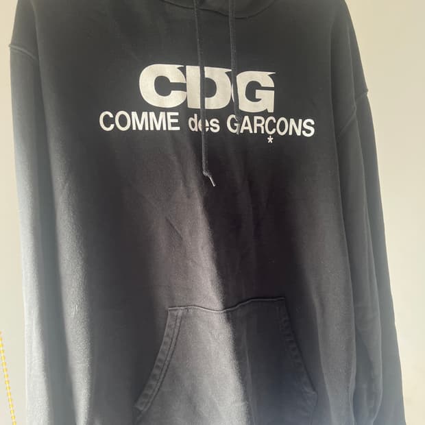 CDG 후드티