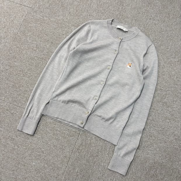 매장판 메종키츠네  폭스패치 라운드 가디건