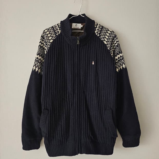 Hush Puppies 집업니트