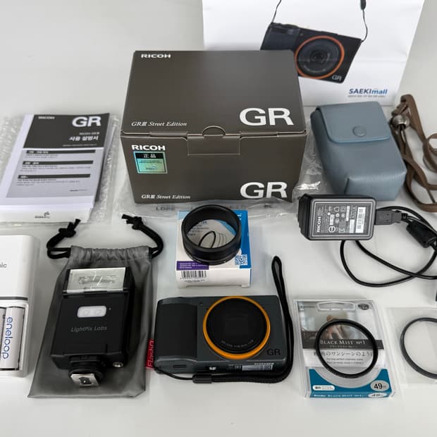 리코 GR3 스트리트에디션 풀박스(무선 플래쉬,블랙미스트 필터 등 포함)